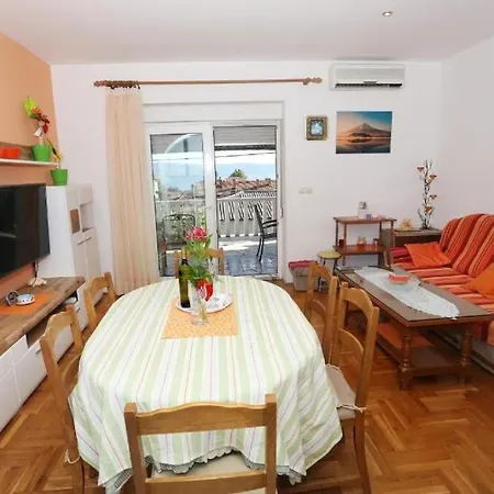 Apartment Dani