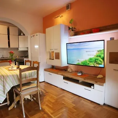 Apartment Dani Dugi Rat